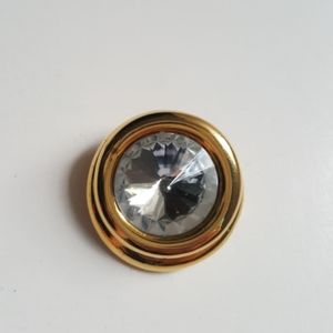 gold toned round brooch , vintage